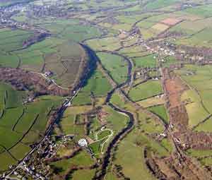 Afon Teifi: Castellnewydd Emlyn – Llandysul